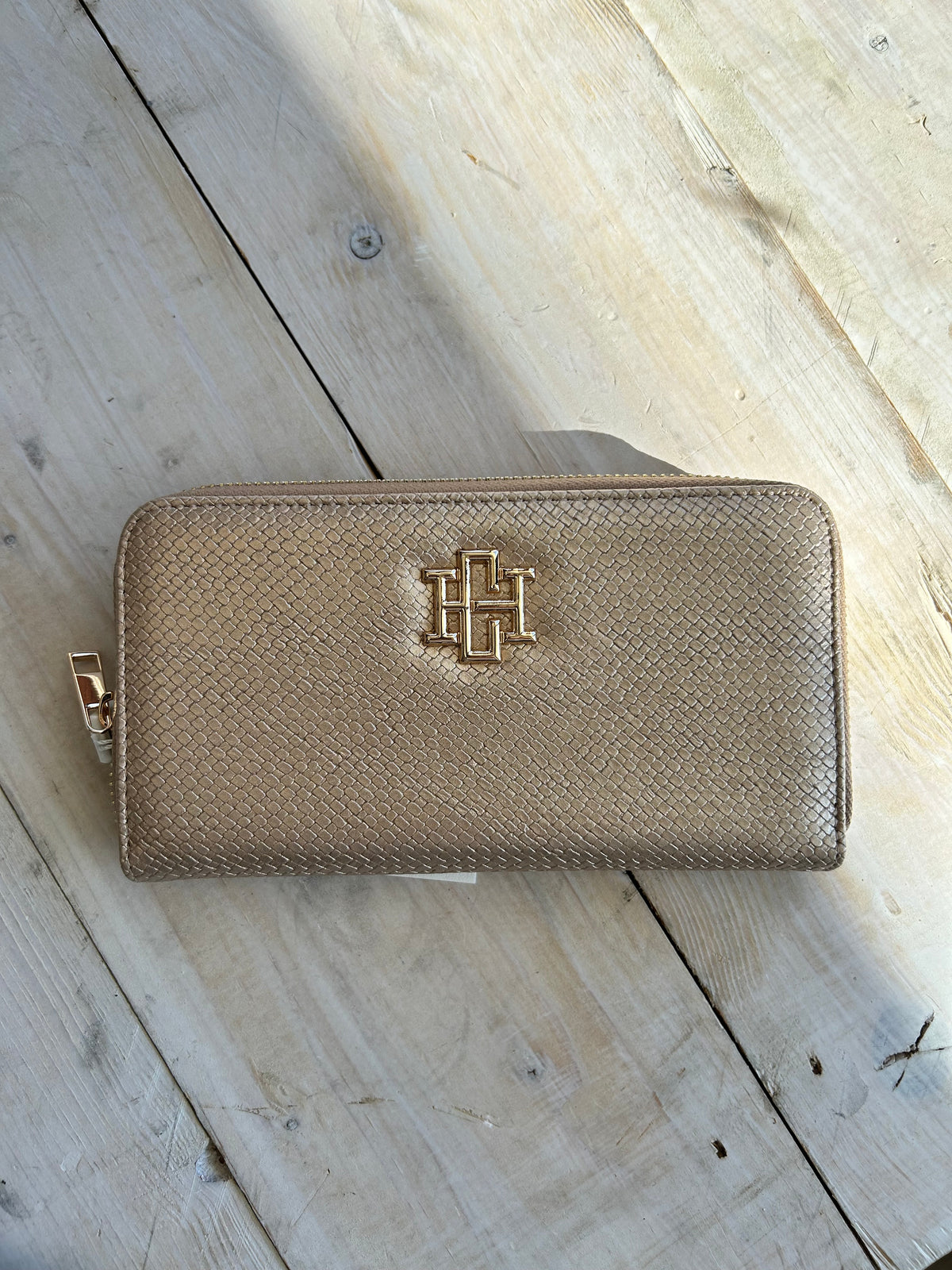 Caroline Hill Penelope Wallet Woven Gold