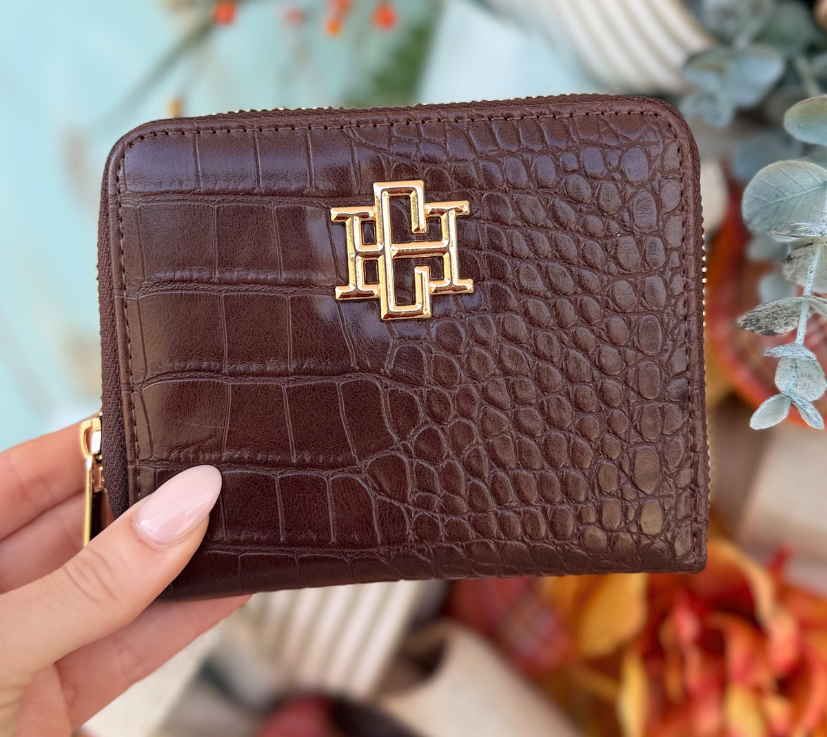 Caroline Hill Blakely Wallet Chocolate EC