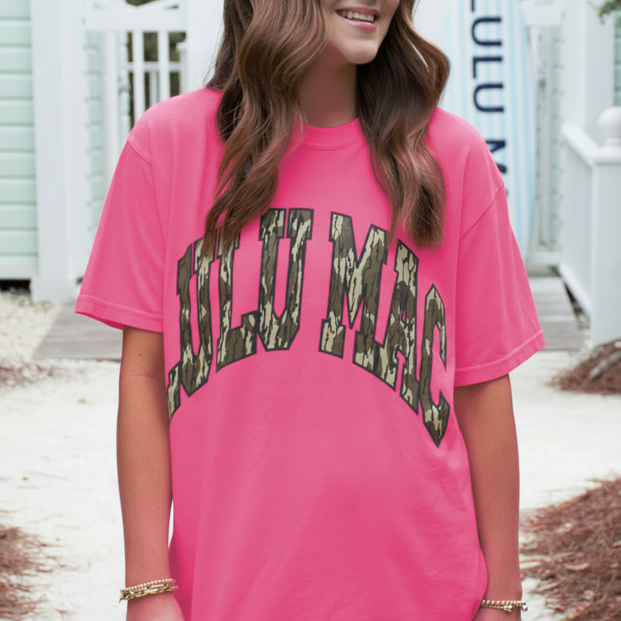 Lulu Mac Mossy Oak Bottomland Adult Neon Pink Comfort Colors Mossy Oak Tee