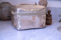 Caroline Hill Hampton Train Case Gold EC
