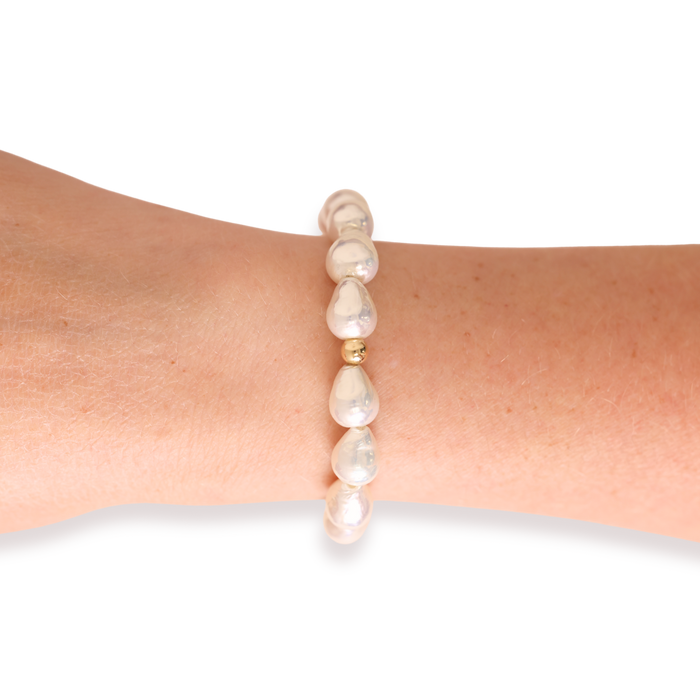 Bella Pearl Bracelet in Gold