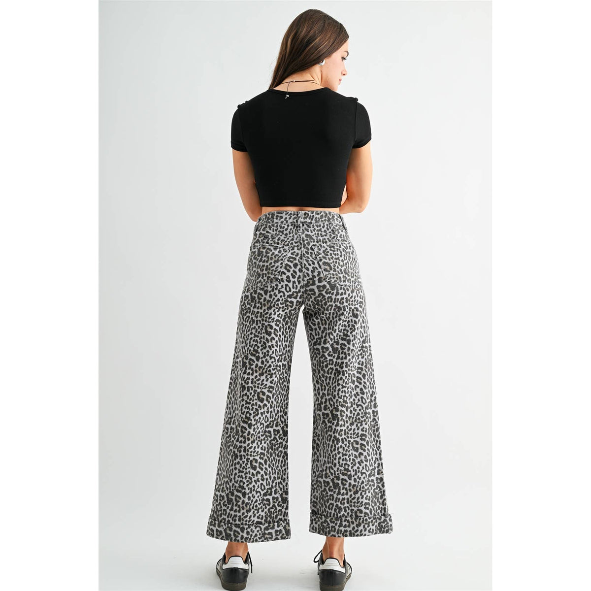 HIGH-RISE WIDE LEG CROPPED CUFF LEOPARD