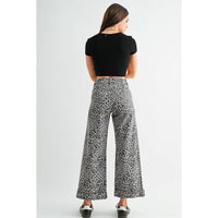 HIGH-RISE WIDE LEG CROPPED CUFF LEOPARD