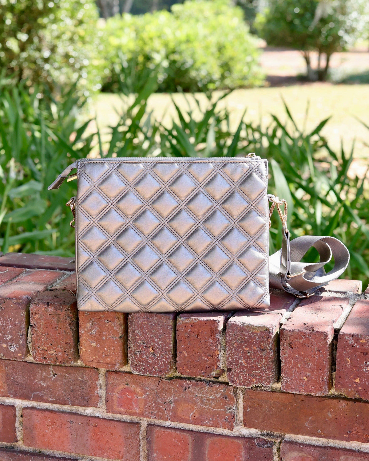 Caroline Hill Ariana Crossbody Black Pearl DQ