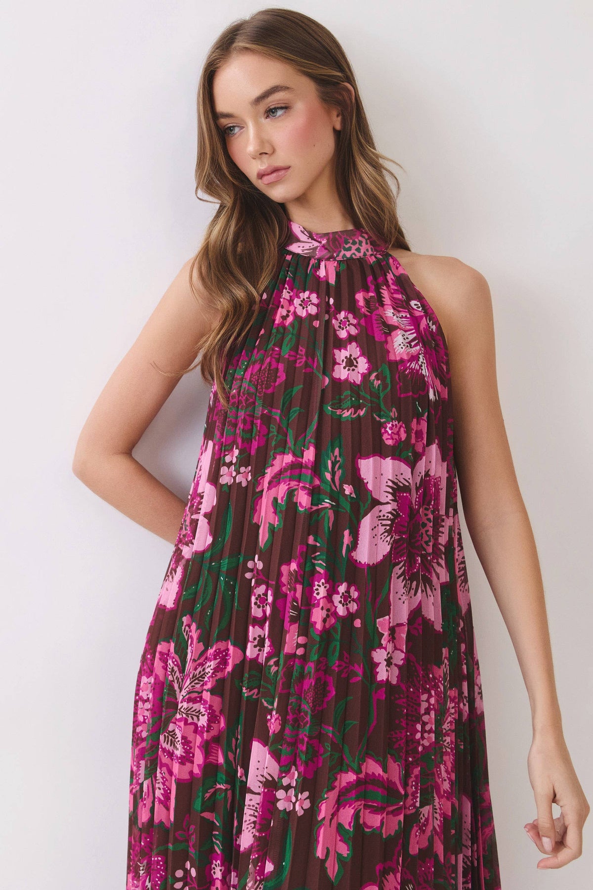 Floral Print Pleated Halter Maxi Dress