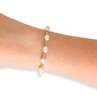 Bri Pearl Bracelet in Gold