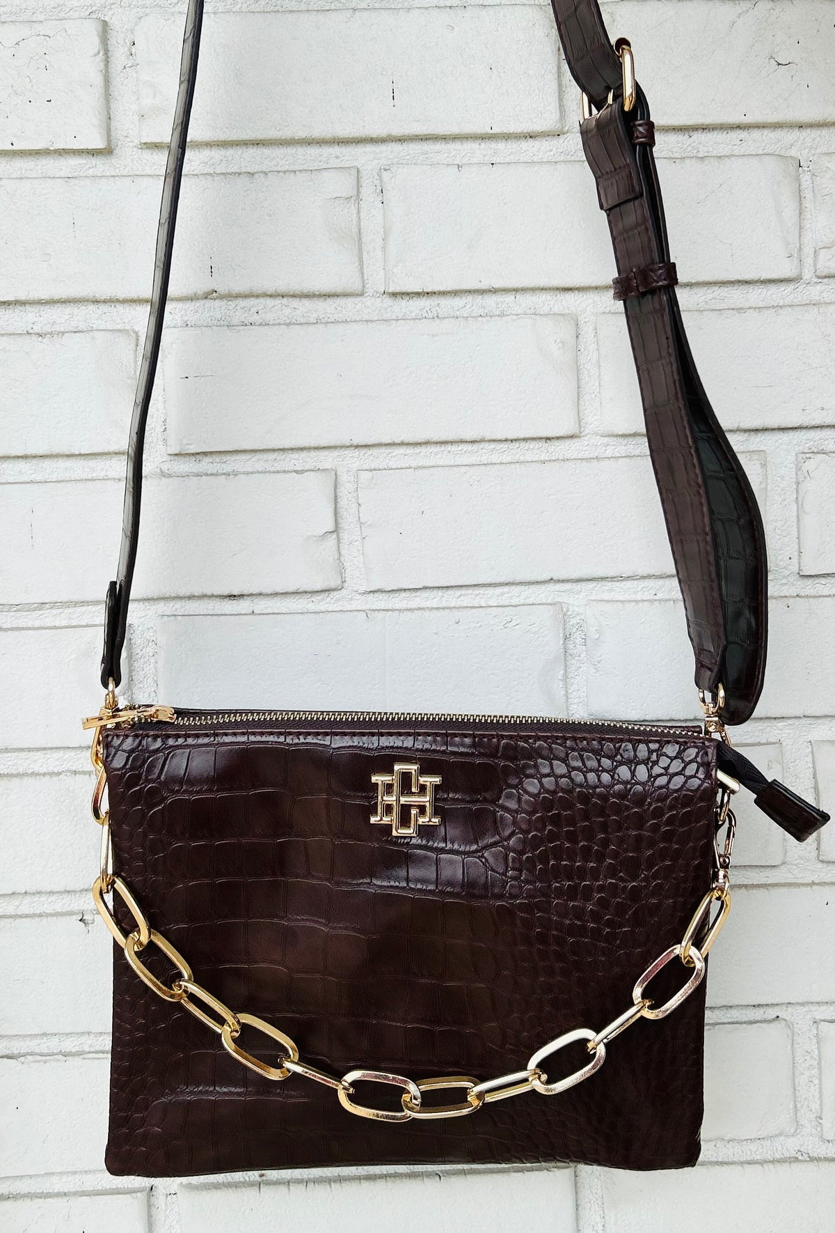 Caroline Hill Ariana Crossbody - Chocolate EC