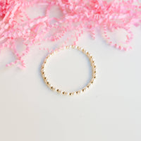 Luci Pearl Bracelet in Gold