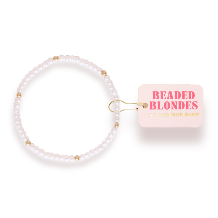 Lilly Pearl Bracelet in Gold