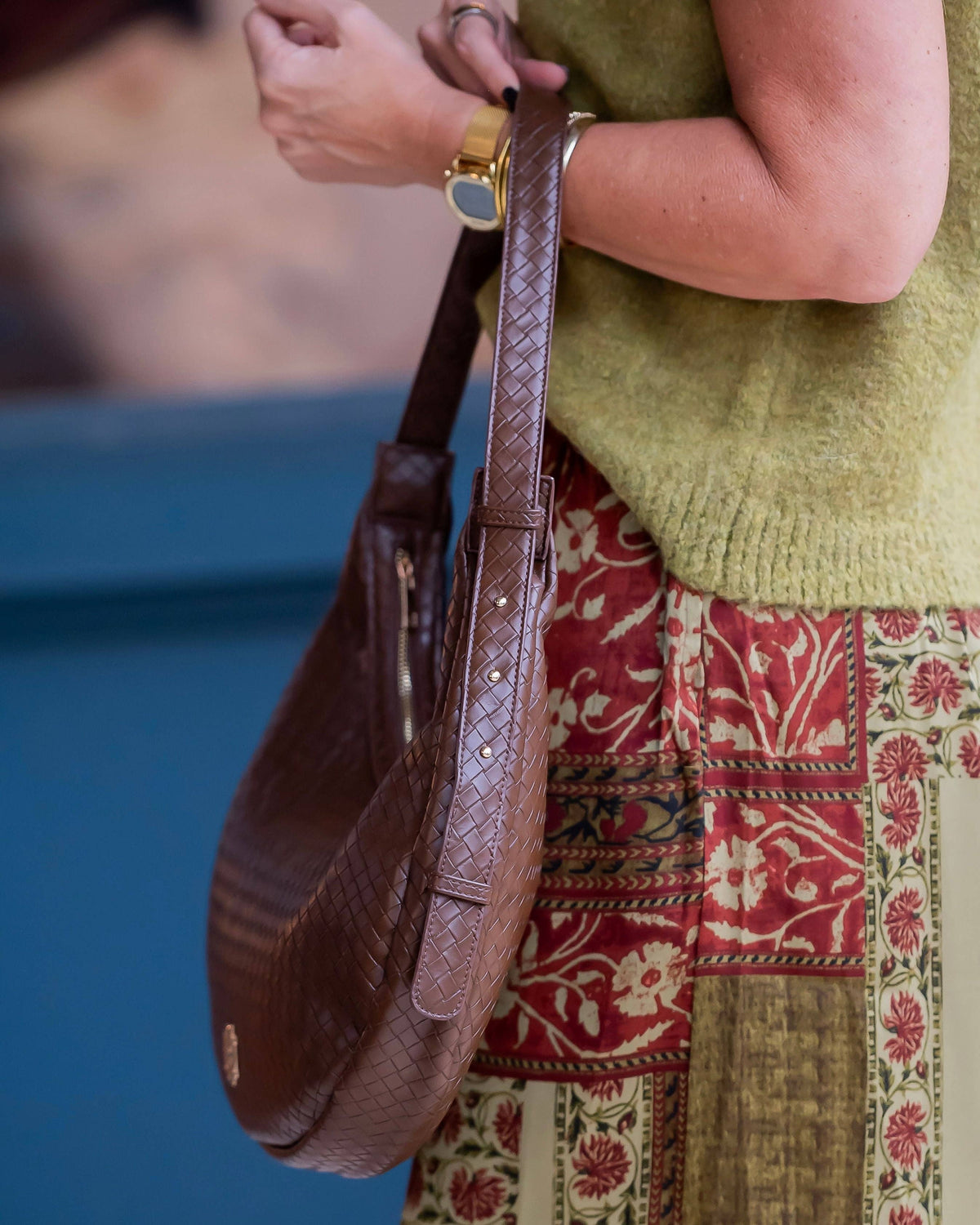 Caroline Hill Winslow Curved Bag Woven Chocolate