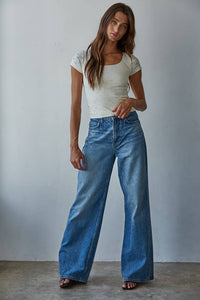Seamless Eyelet Round Neck Short Sleeve Top