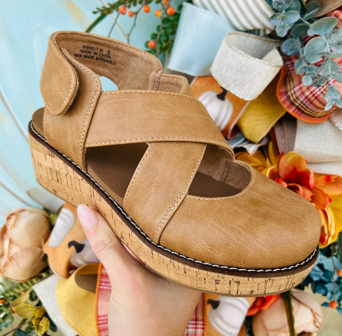 Corkys Brung it in Wedges- Caramel