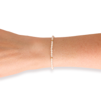 Lilly Pearl Bracelet in Gold