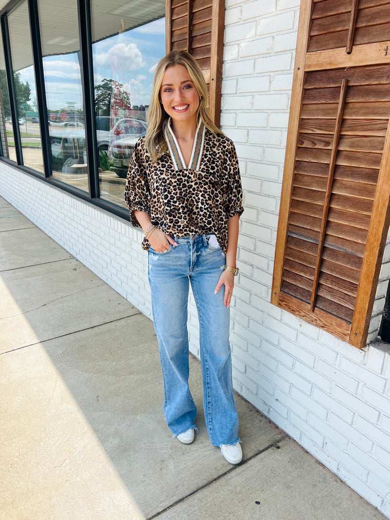 Leopard print high neck elasticated sleeve