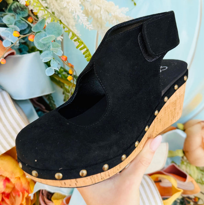 Corkys Oh It’s You Wedge Sandal-Black