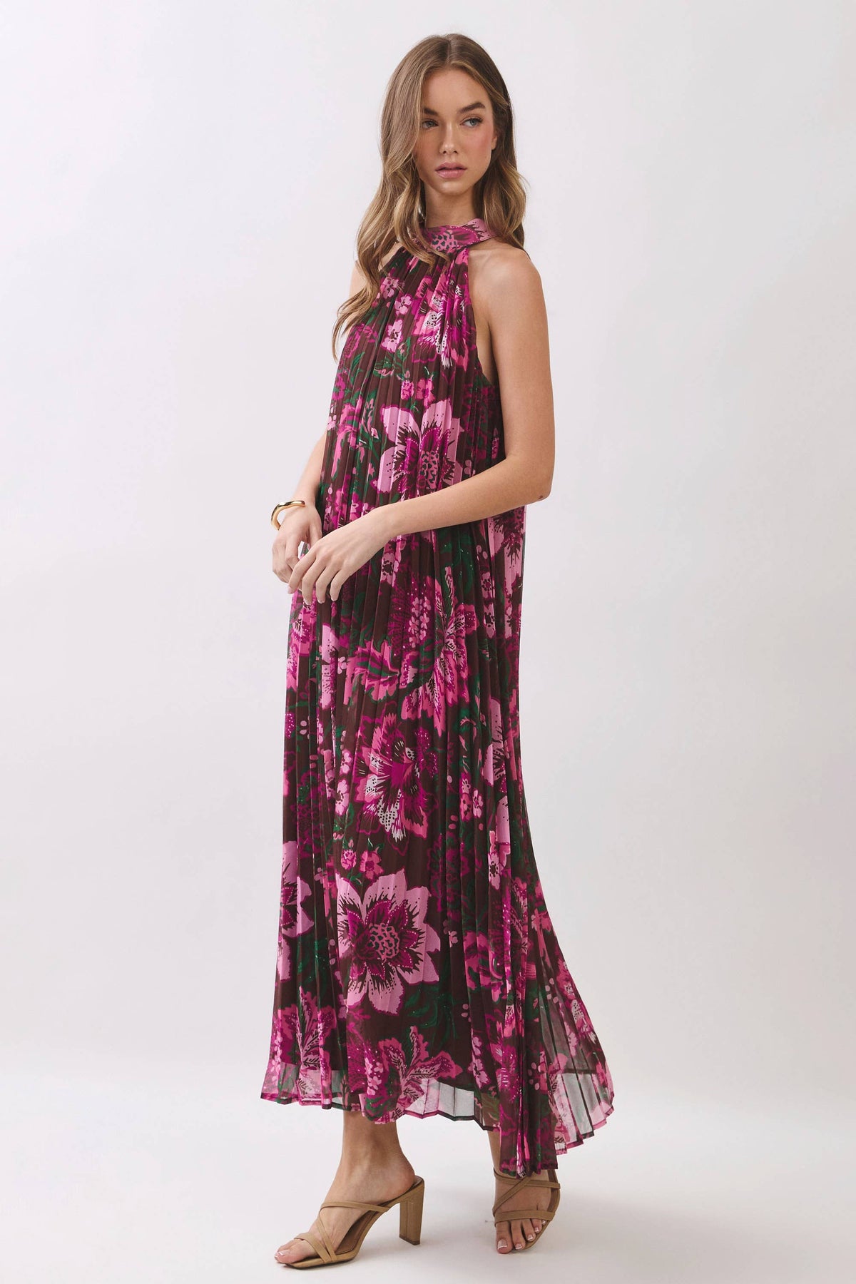 Floral Print Pleated Halter Maxi Dress