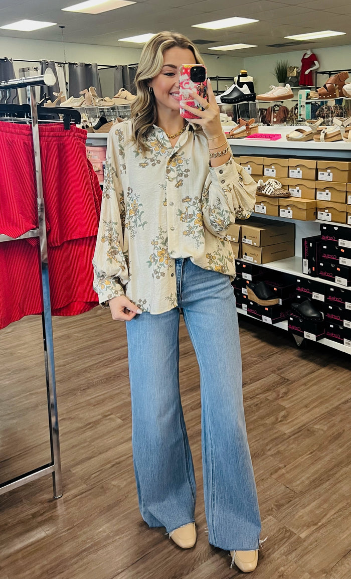 Floral print long sleeve top