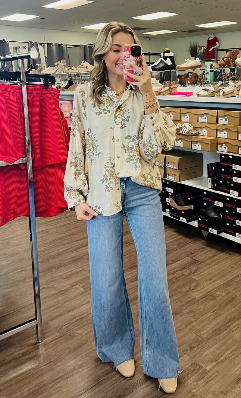 Floral print long sleeve top
