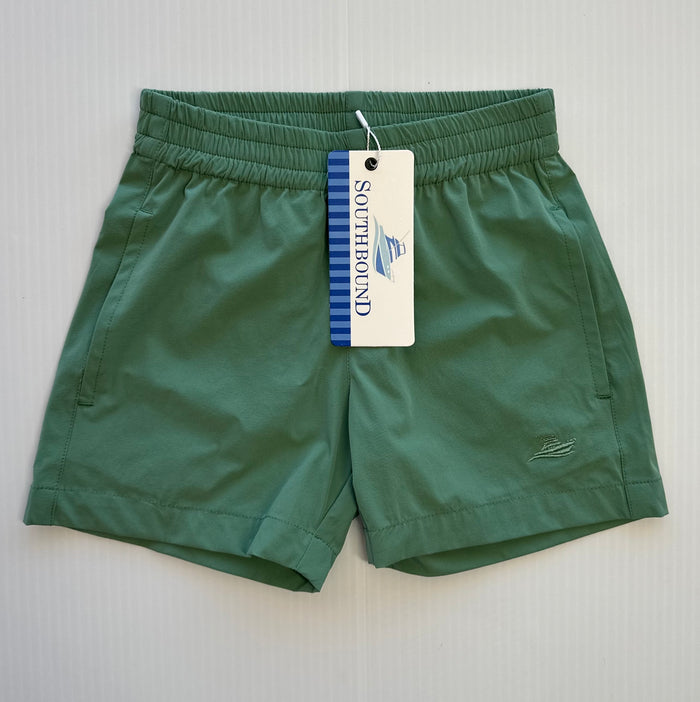 Southbound Performance Play Shorts Green