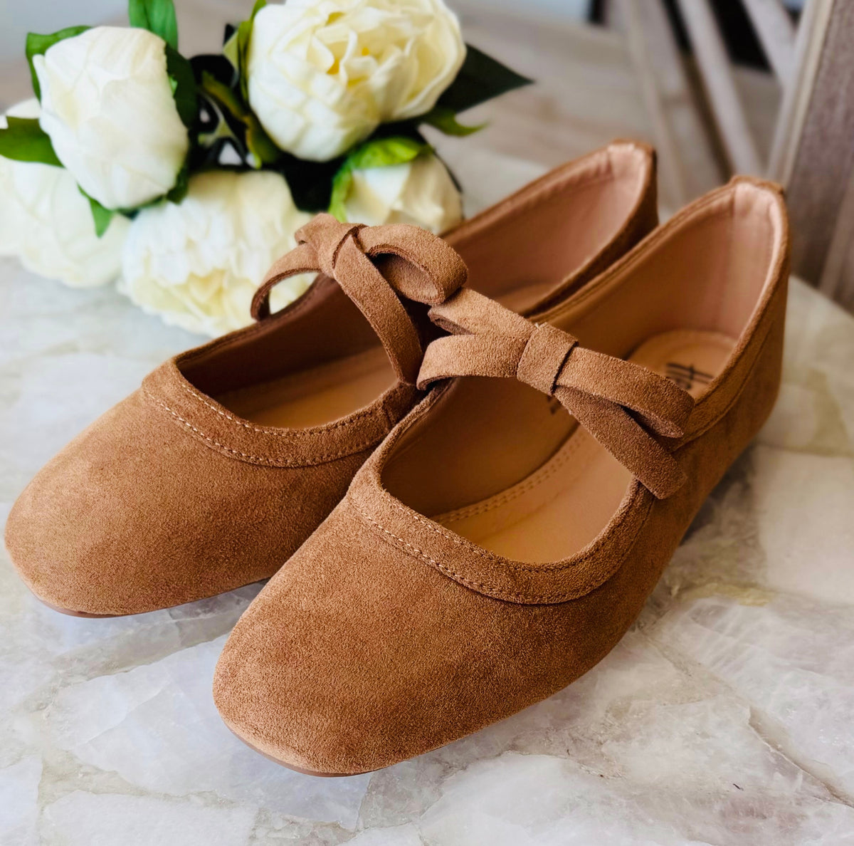 CORKYS LAYOVER SLIP ON-CAMEL