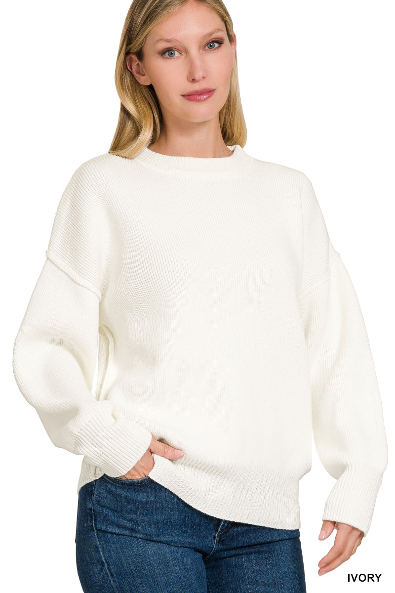 ROUND NECK SWEATER