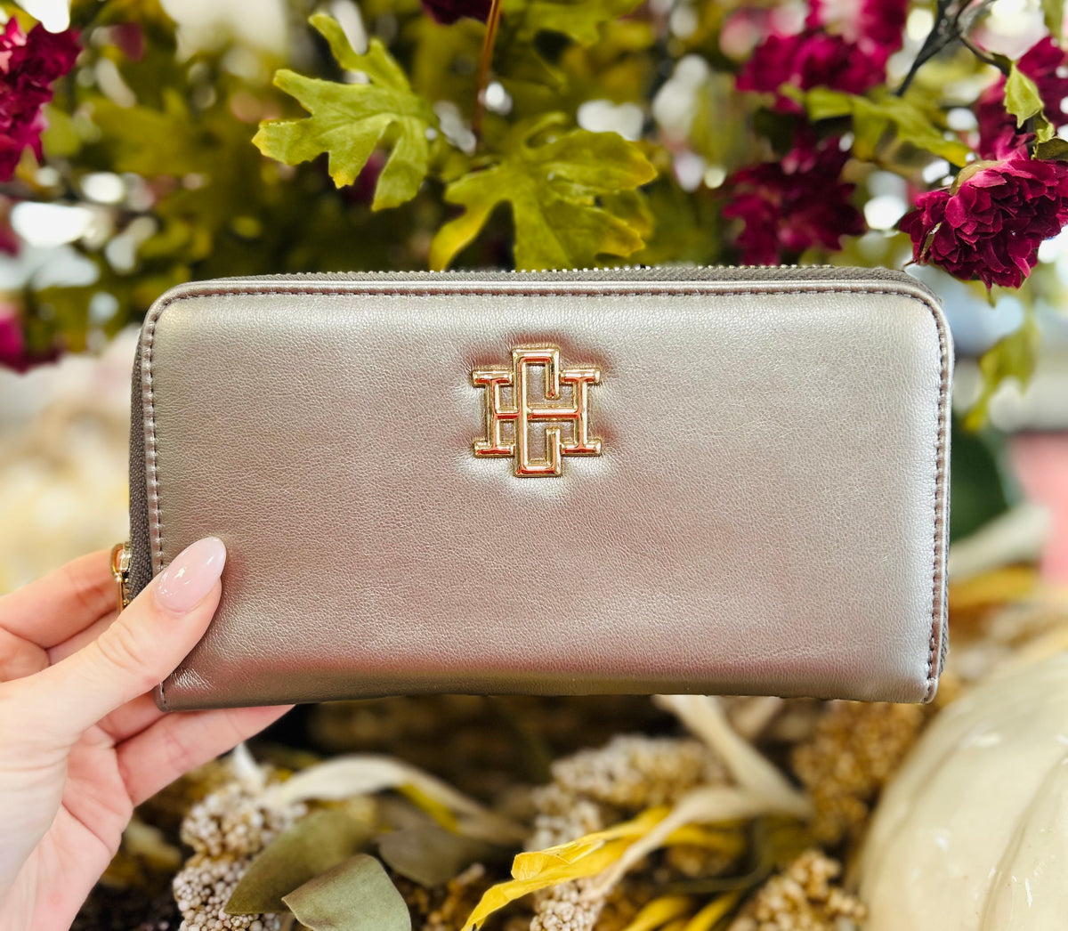 Caroline Hill Penelope Wallet Black Pearl
