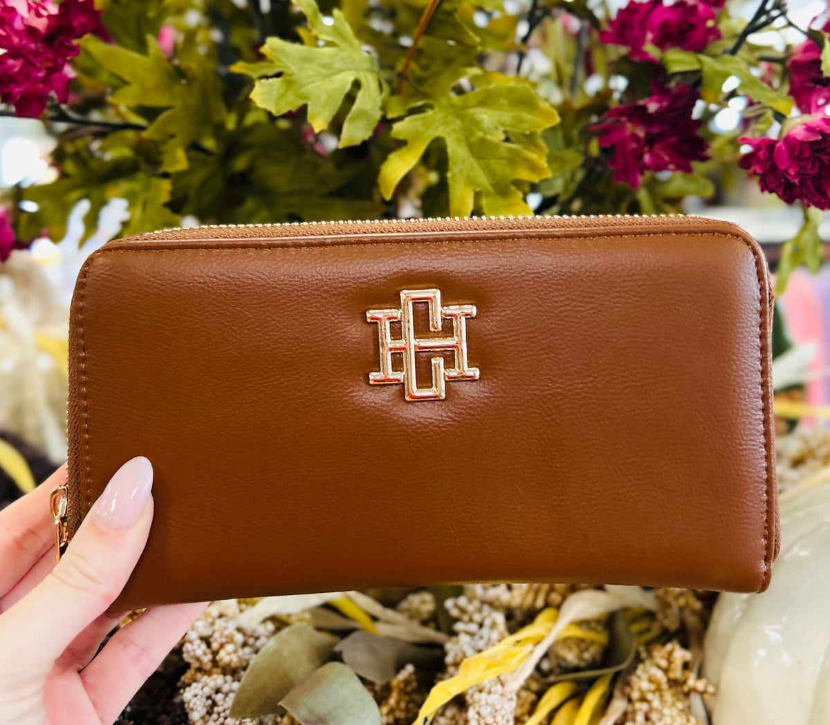 Caroline Hill Penelope Wallet Saddle