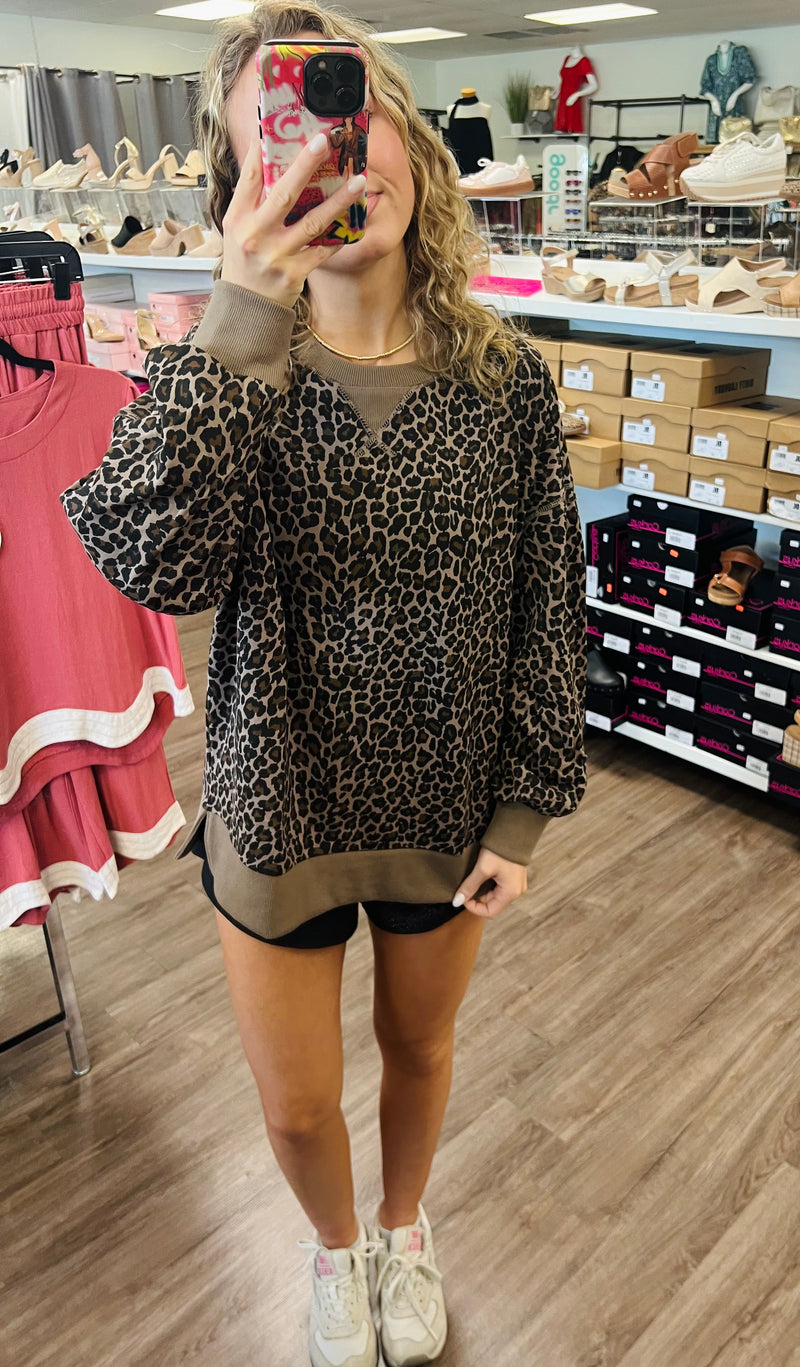 Leopard & Camo Printed Knit Casual Top