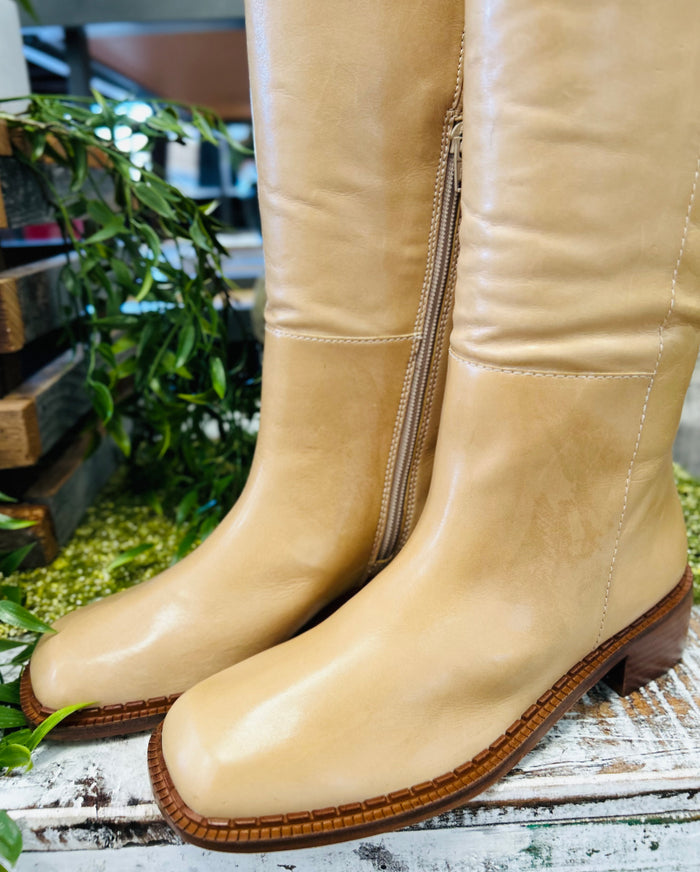 MATISSE FRANKLIN KNEE-HIGH BOOT- NATURAL