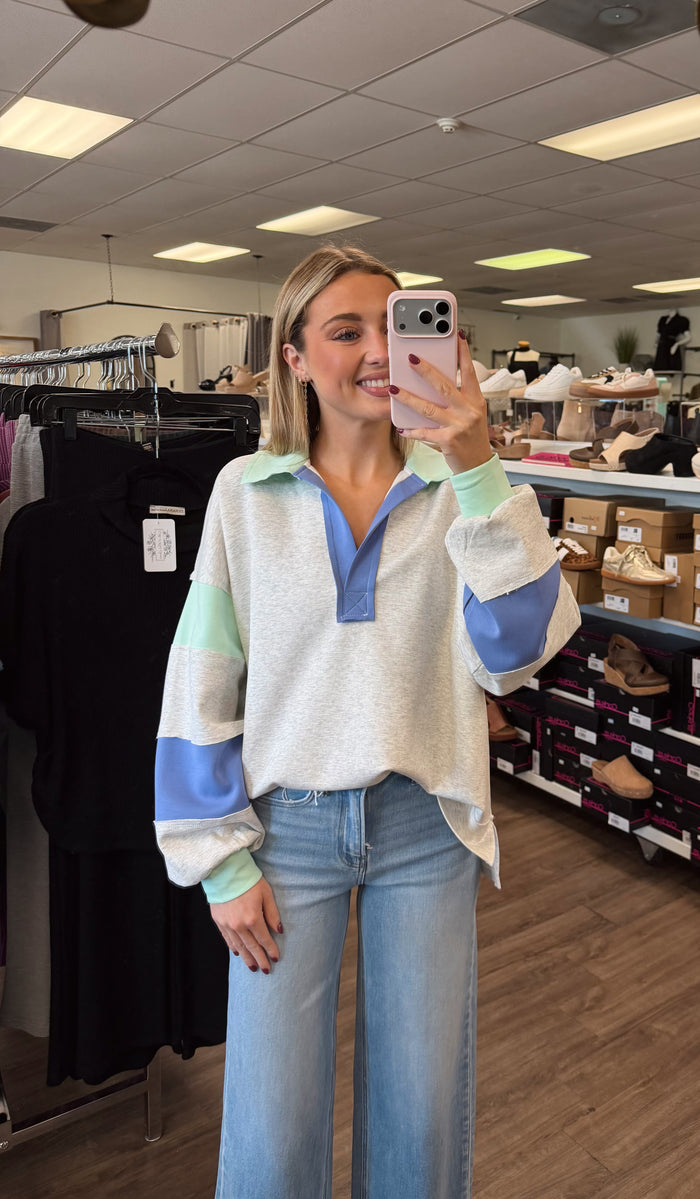 Color-block Sleeves Collared Neck Oversized Top