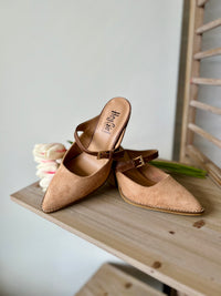 CORKY’S-SOBER UP WEDGE - TOBACCO SUEDE
