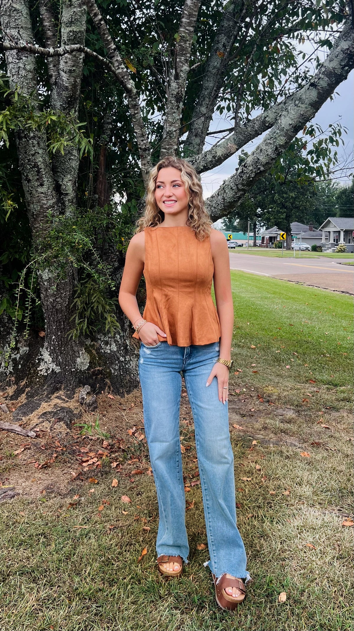 Sleeveless Fitted Top