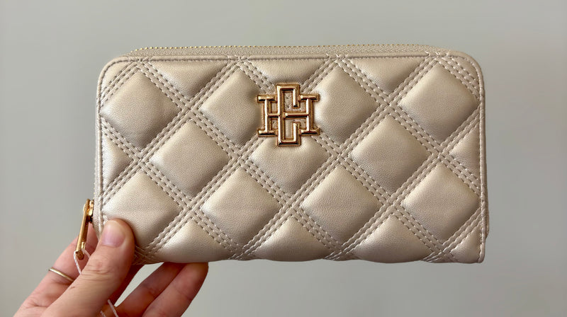 Caroline Hill Penelope Wallet