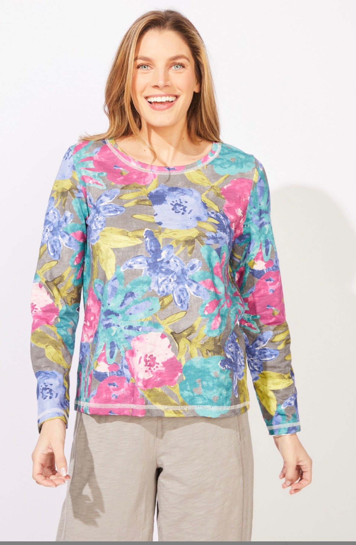 Escape Botanical Blooms Perfect Tee
