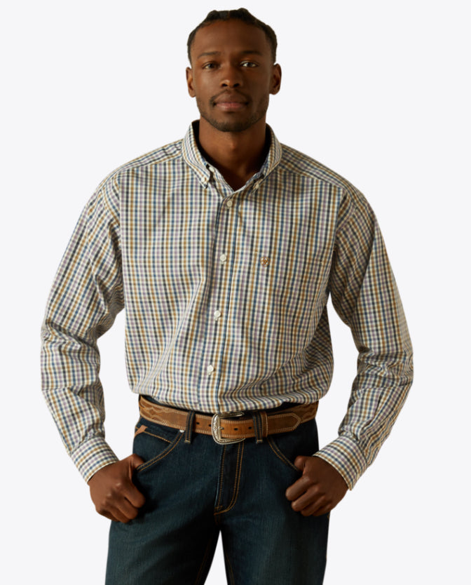 ARIAT Wrinkle Free Dusty Classic Fit Shirt