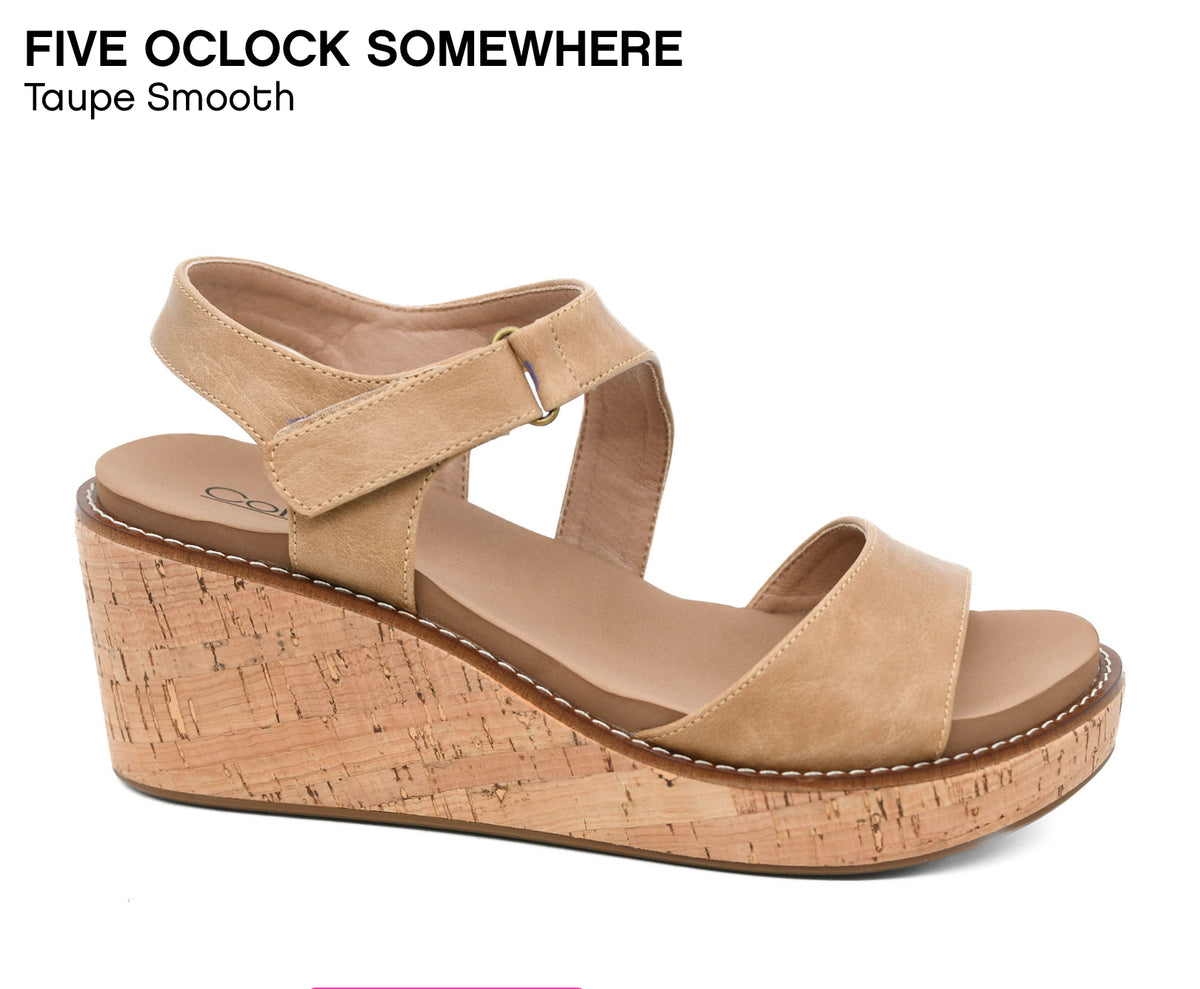 Corkys Five o’clock Somewhere Taupe Smooth