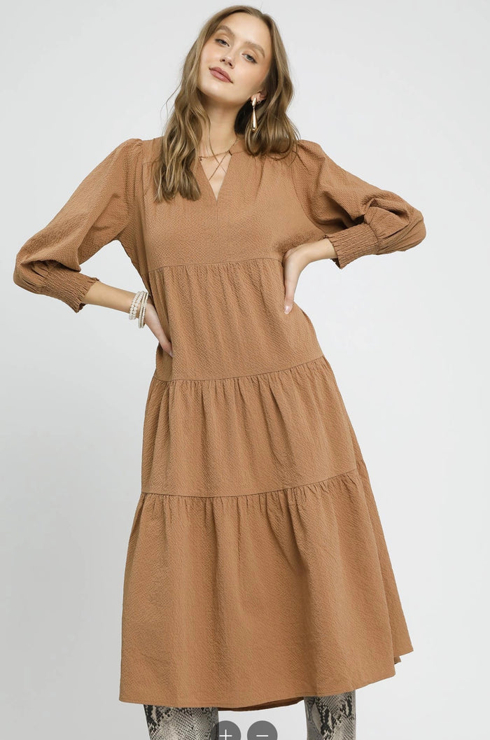 Textured Tiered Midi Dress