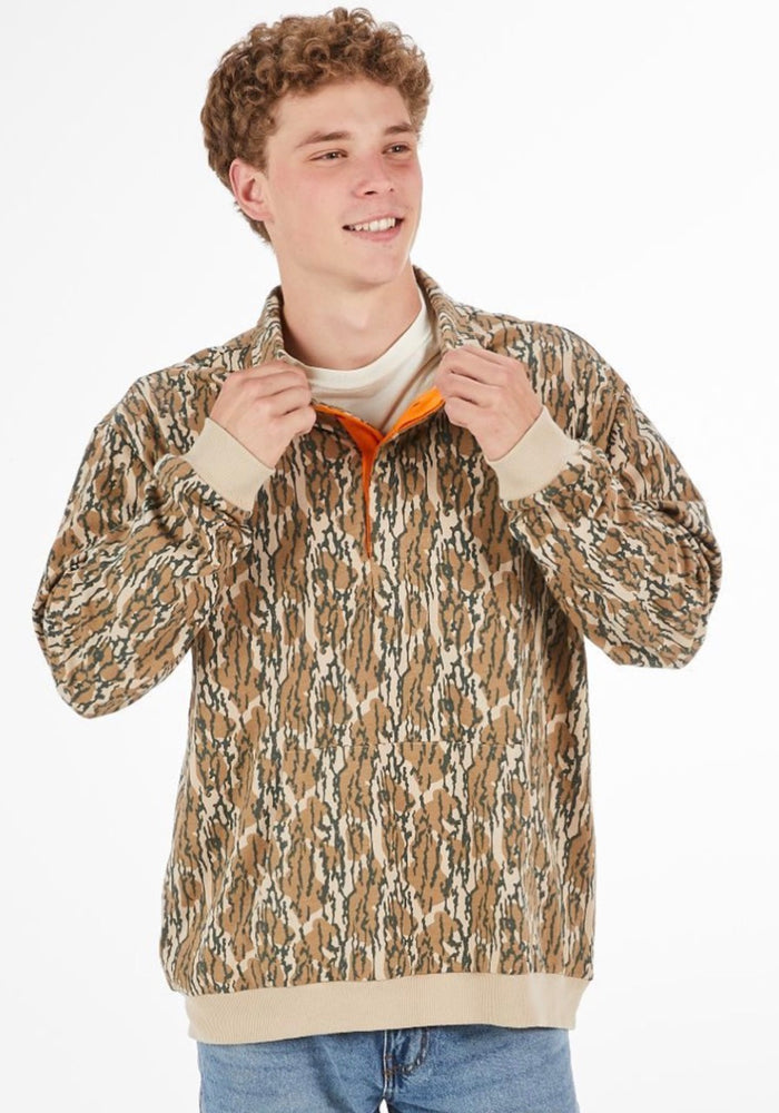 Simply Southern Men's Camo 2 collard pullover