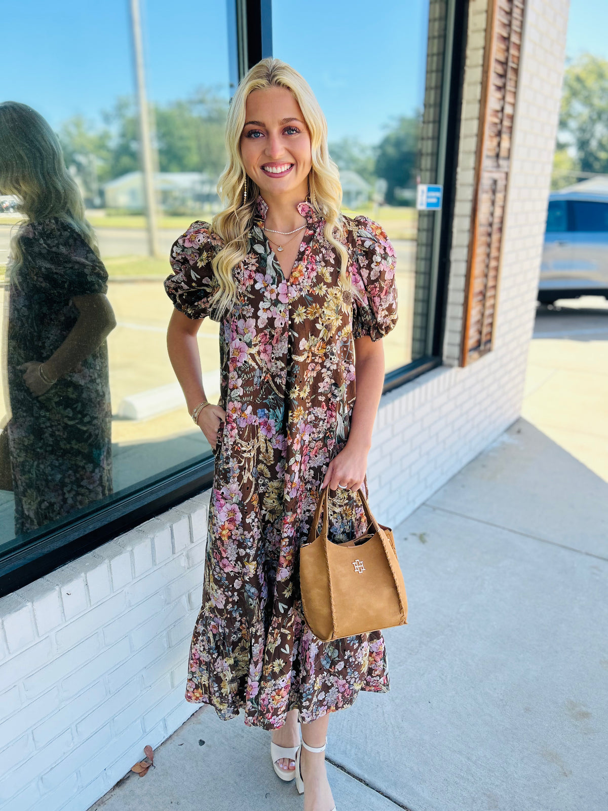 Floral eyelet short puff sleeve midi dress