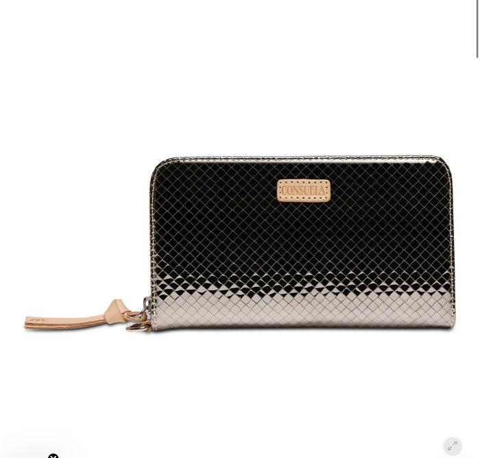 CONSUELA KYLE ESSENTIAL WALLET
