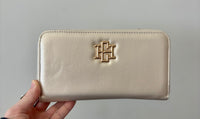 Caroline Hill Penelope Wallet
