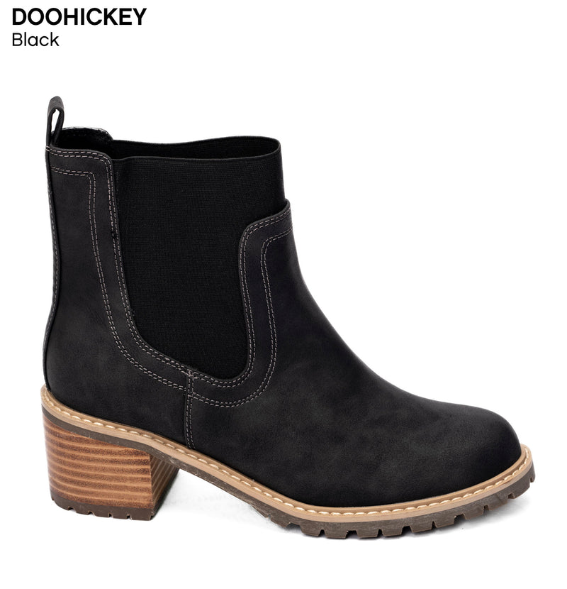 Corkys DOOHICKEY
Black