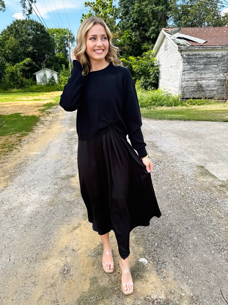 Long sleeves soft texture sweater w/ Sleeveless solid fabric mix match midi dress