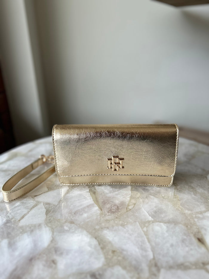 Caroline Hill Brynleigh Clutch Crossbody - D Gold
