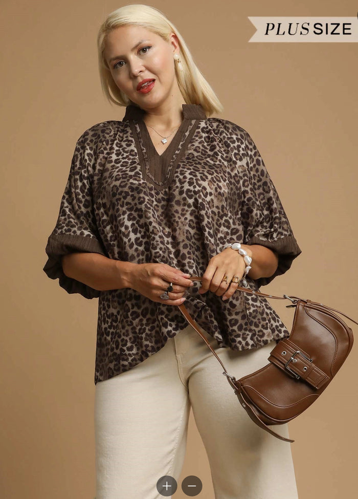 Leopard Print Pleated Sleeve Blouse