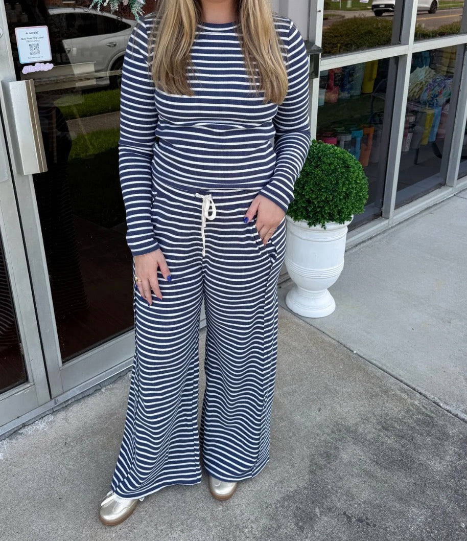 STRIPE TOP WITH PANT SET