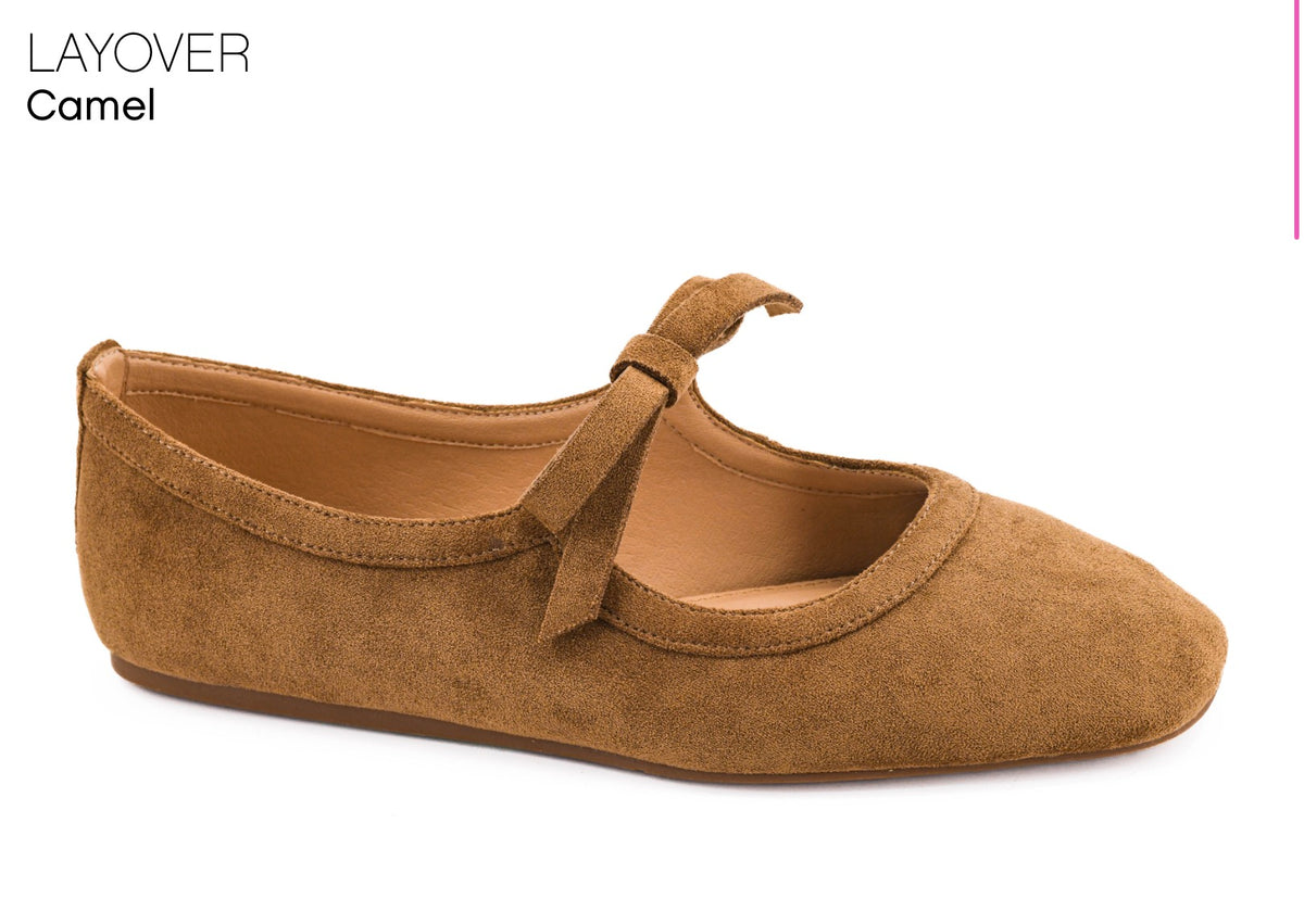 CORKYS LAYOVER SLIP ON-CAMEL