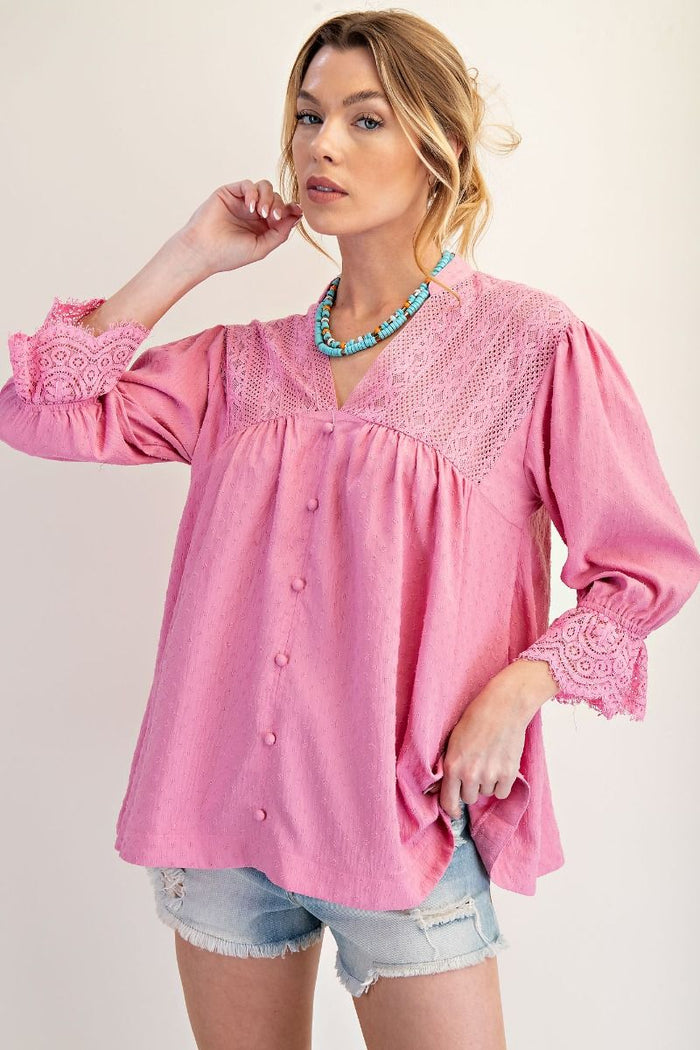 LACE MIX TEXTURED WOVEN TOP