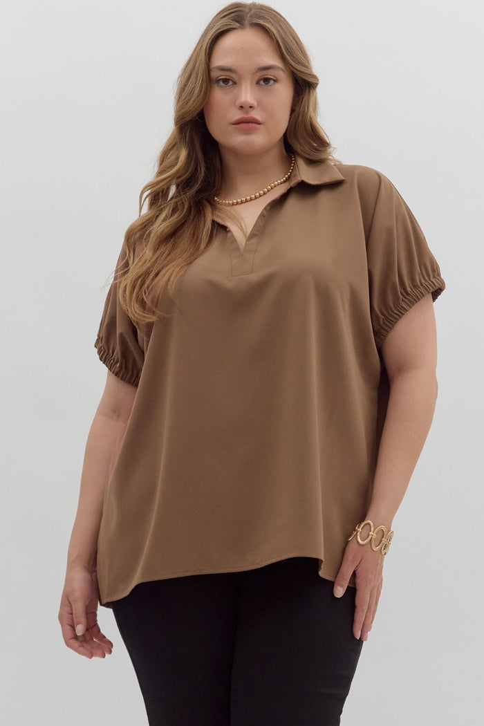 Plus Solid short sleeve split collar