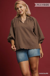 Textured Scallop Hem Blouse